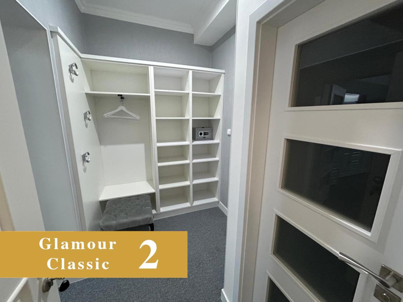 Efipa Glamour Apartments Plzen Bagian luar foto