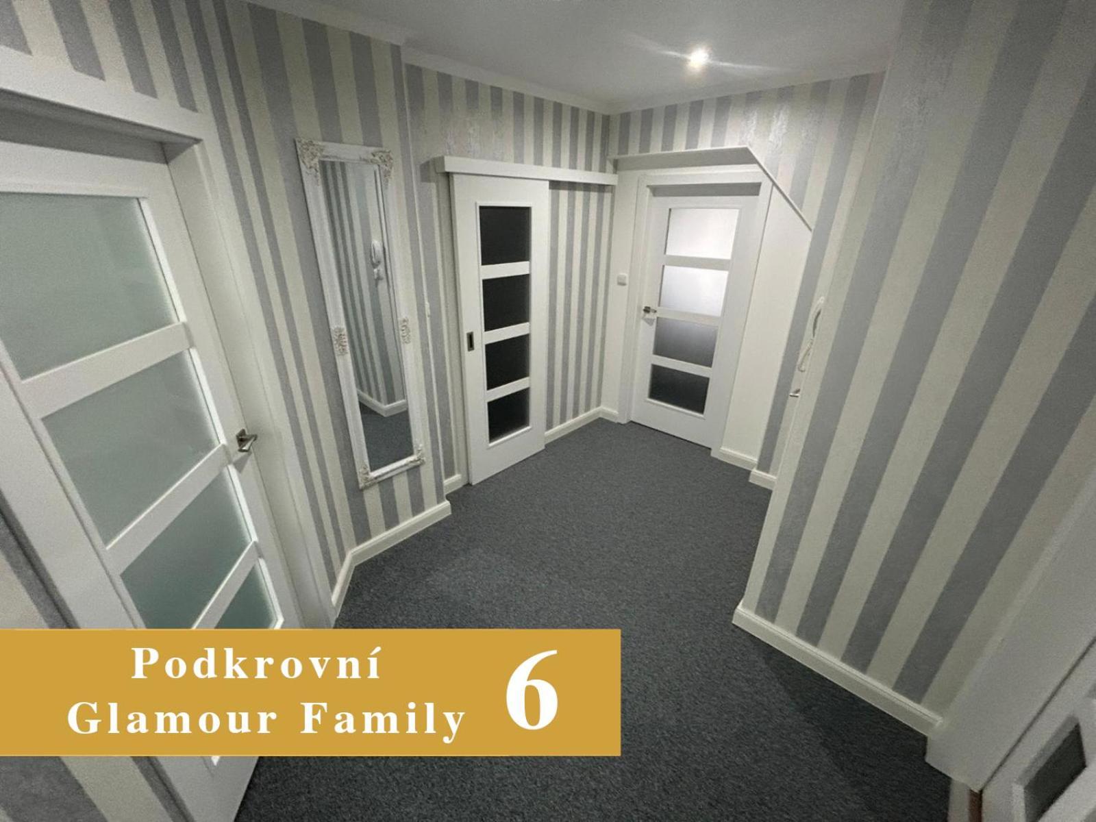 Efipa Glamour Apartments Plzen Bagian luar foto
