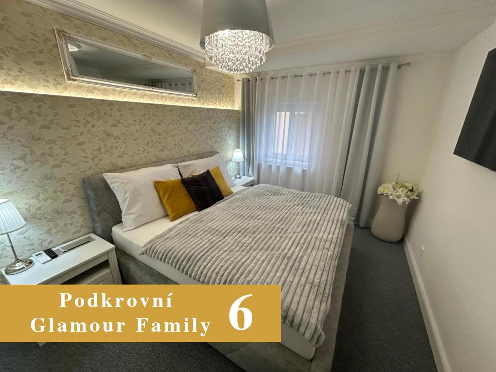 Efipa Glamour Apartments Plzen Bagian luar foto