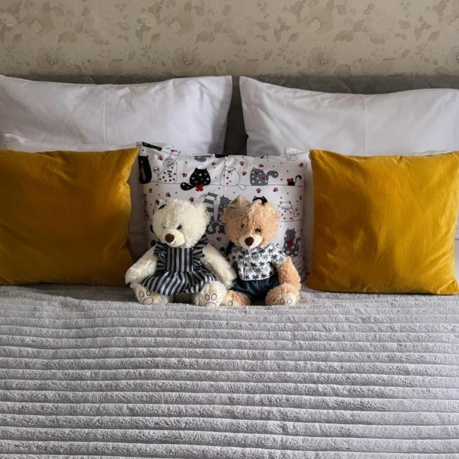 Efipa Glamour Apartments Plzen Bagian luar foto