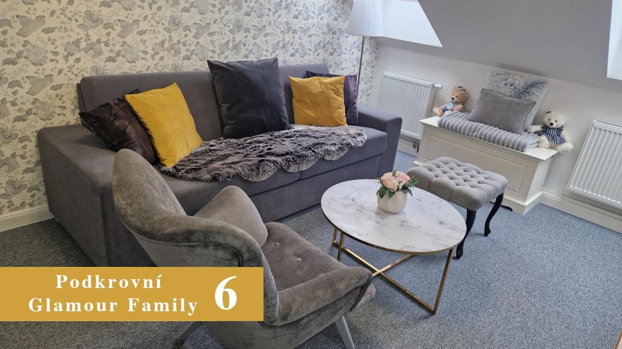Efipa Glamour Apartments Plzen Bagian luar foto